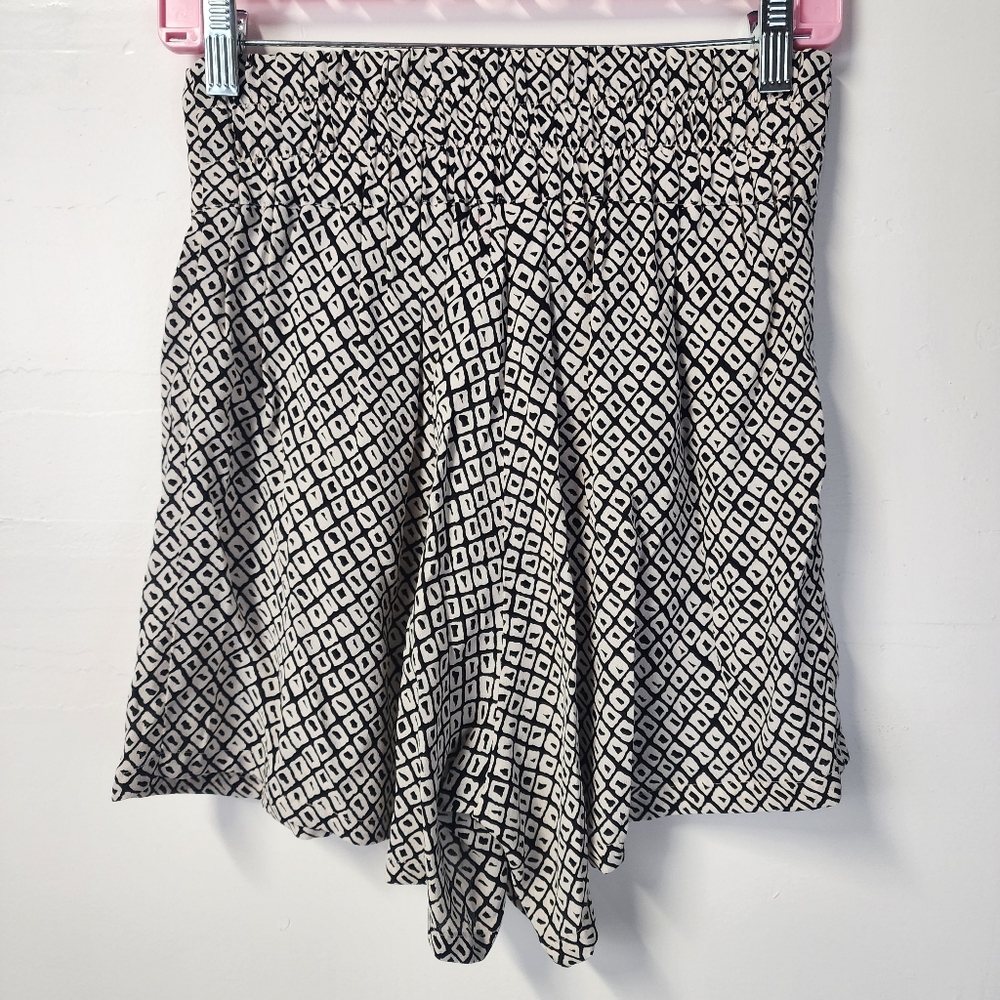 Otis & Maclain Shorts Small Black & White Florence Short New